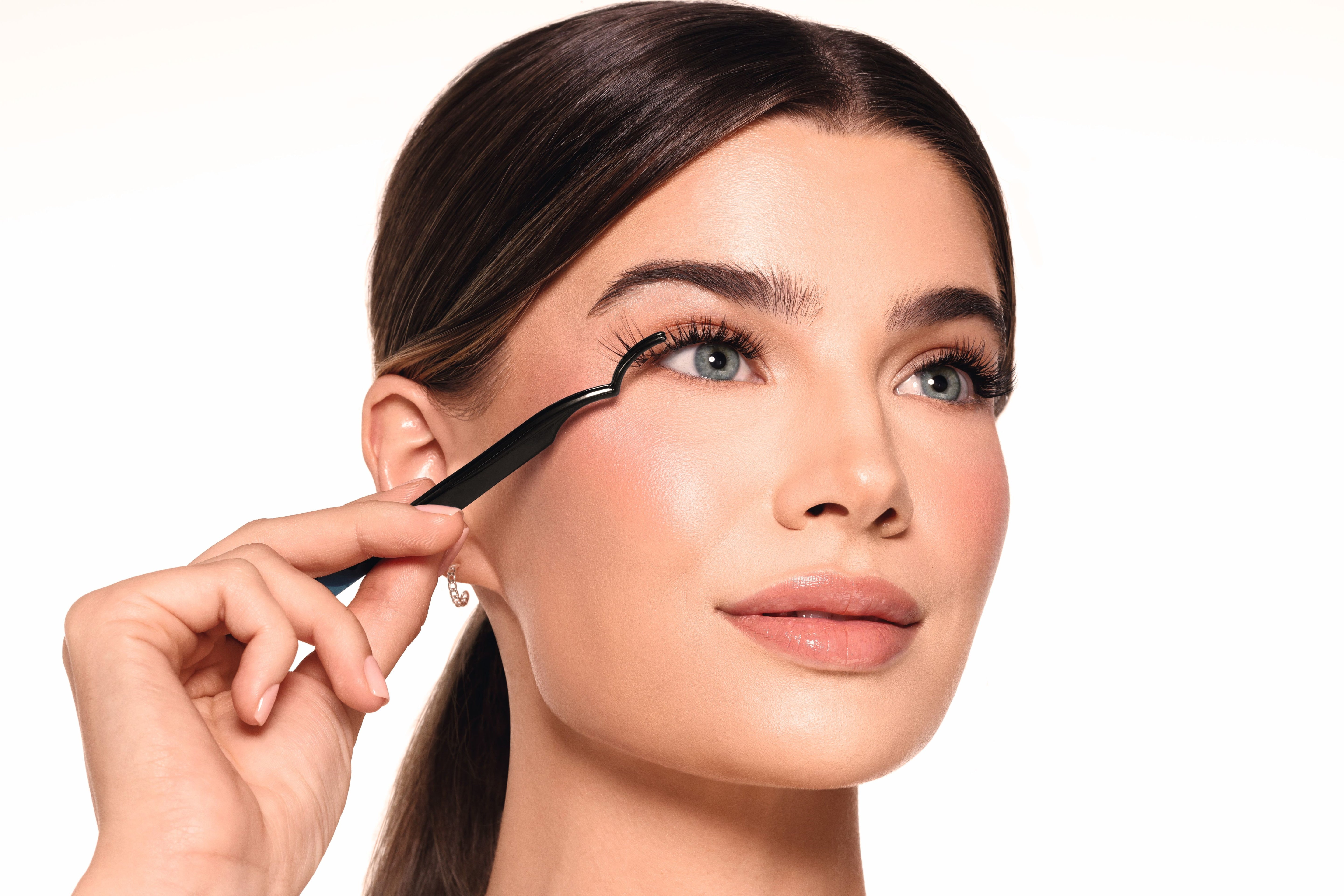 ARDELL Naked Press On - Soft Volume